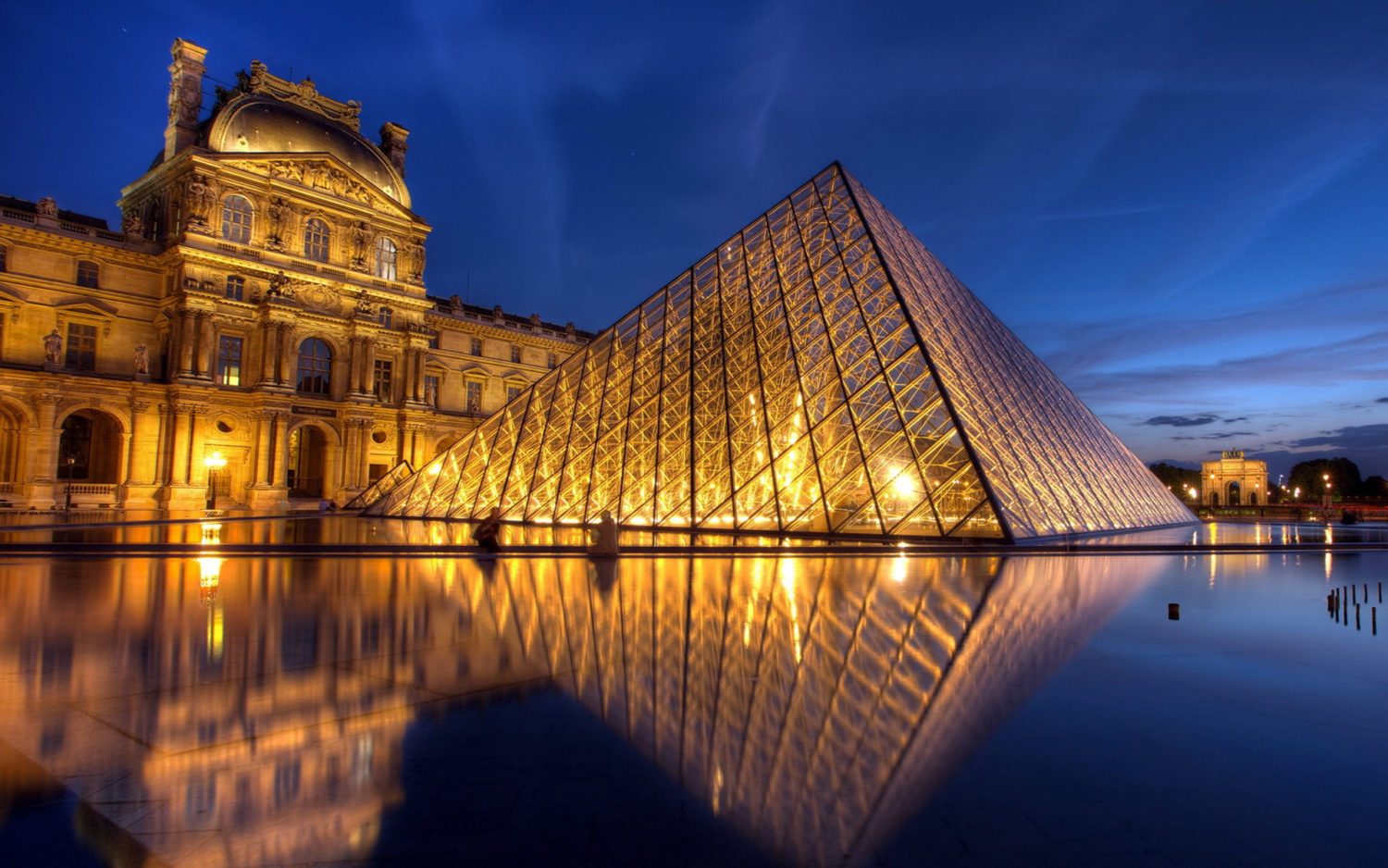 louvre museum paris france        <h3 class=